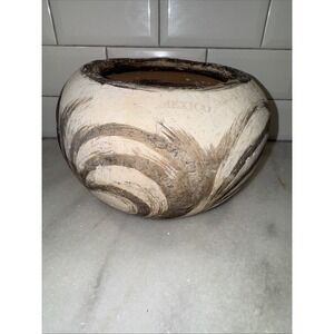 Vintage Hand Painted Glazed Pottery Pot OLA51